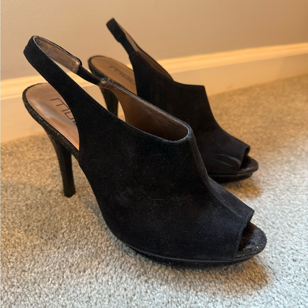 Elegant Black Slingback Heels